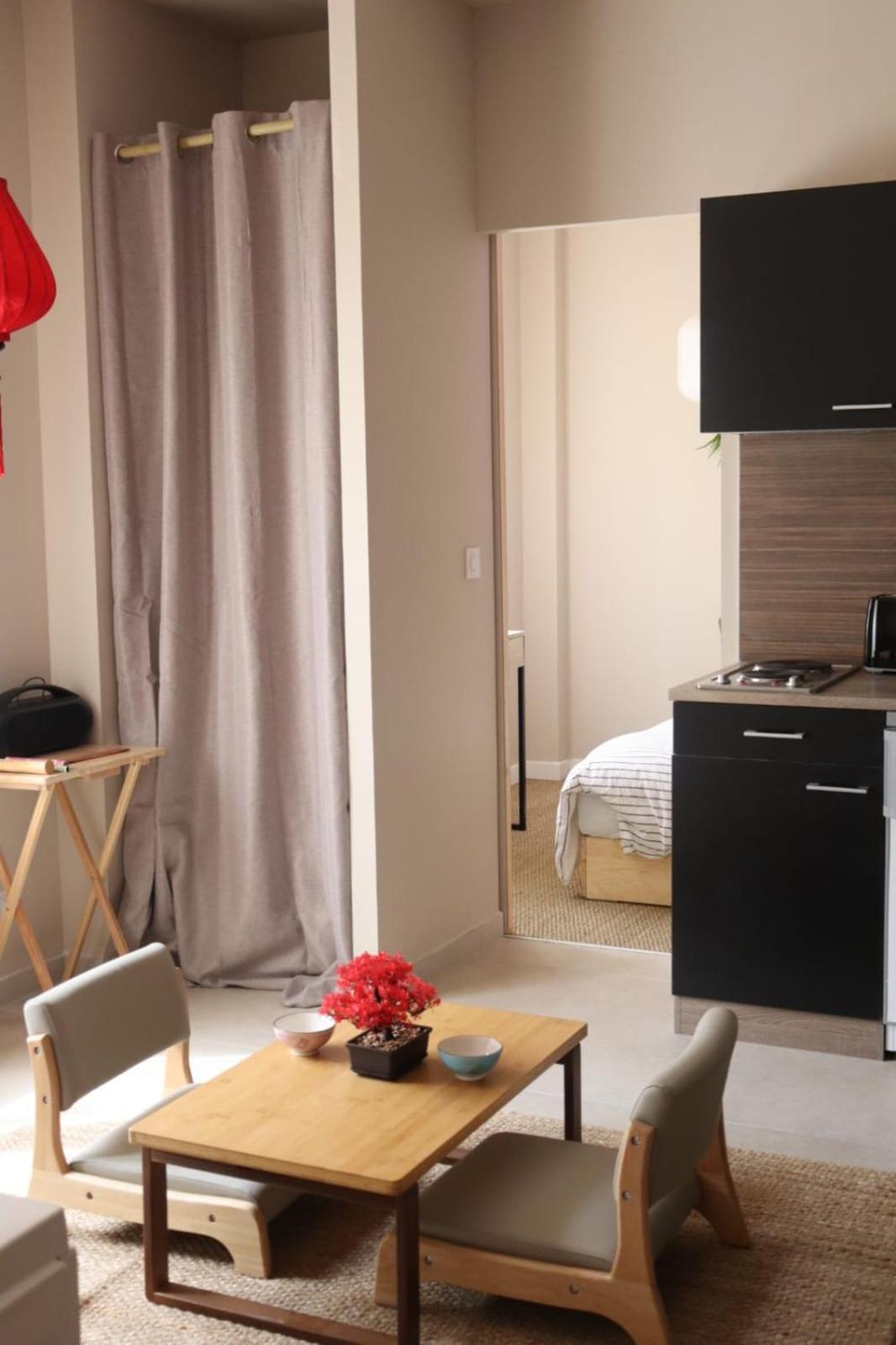 Loveroom Japon Avec Balneotherapie Τουλόν Εξωτερικό φωτογραφία