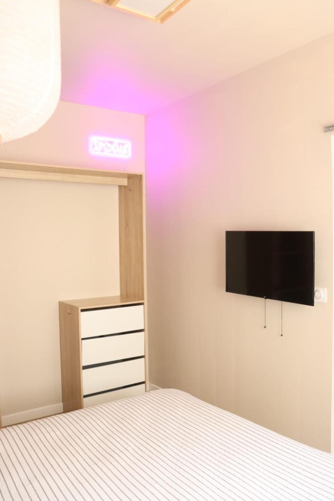 Loveroom Japon Avec Balneotherapie Τουλόν Εξωτερικό φωτογραφία